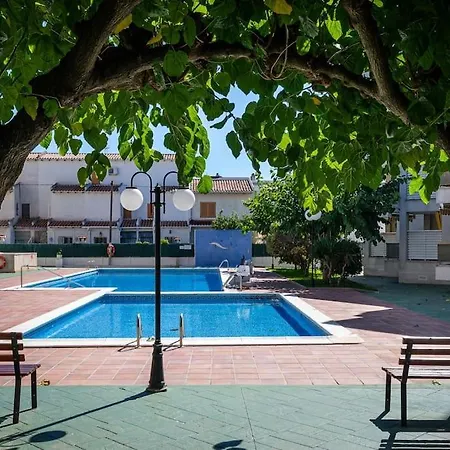 Apartment At155, 10 Min Walk To The